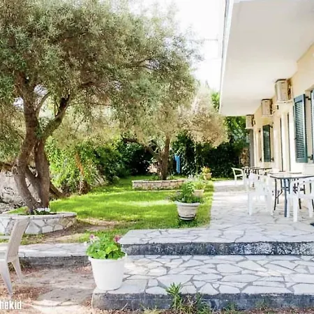 아파트호텔 Daniel 니키아나